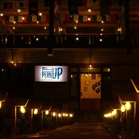 קאסול Perkup Hostel מראה חיצוני תמונה
