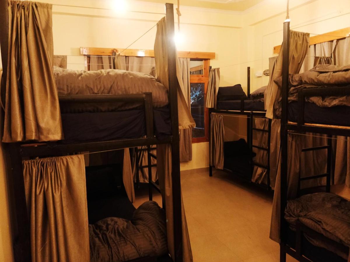 קאסול Perkup Hostel מראה חיצוני תמונה