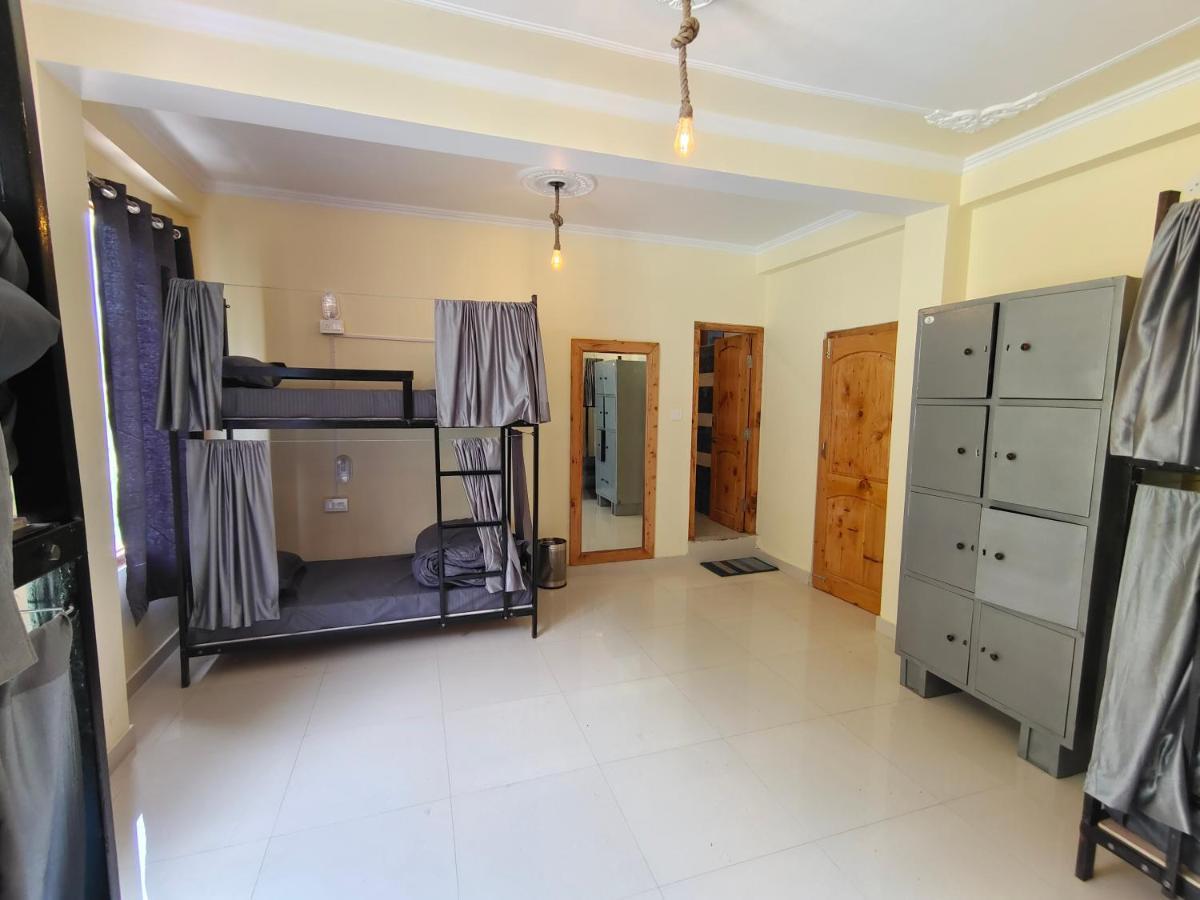 קאסול Perkup Hostel מראה חיצוני תמונה