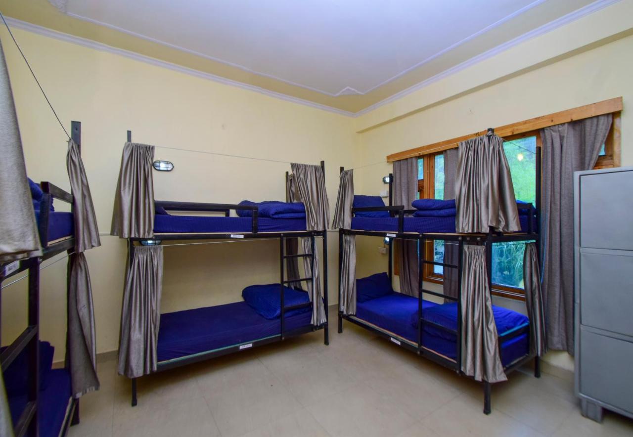 קאסול Perkup Hostel מראה חיצוני תמונה