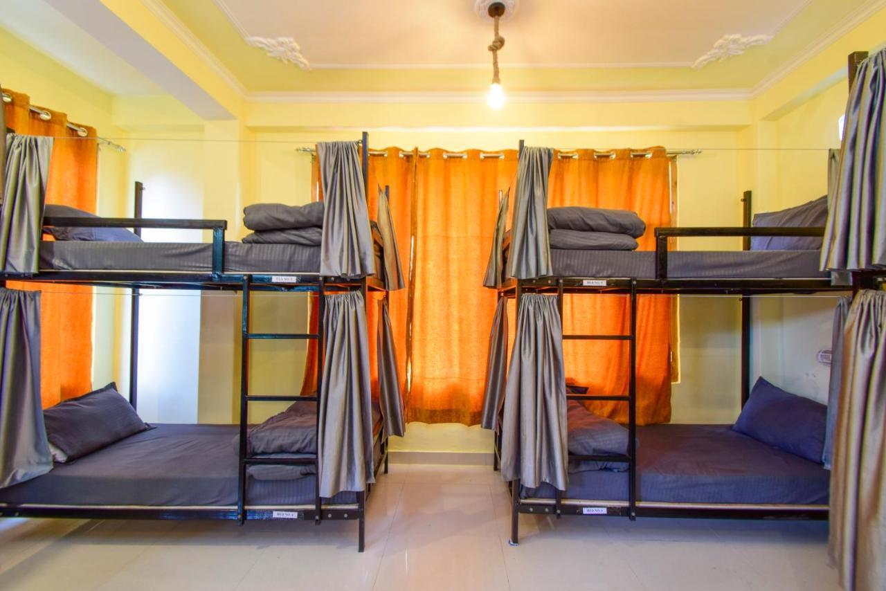 קאסול Perkup Hostel מראה חיצוני תמונה