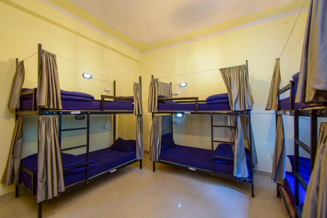 קאסול Perkup Hostel מראה חיצוני תמונה
