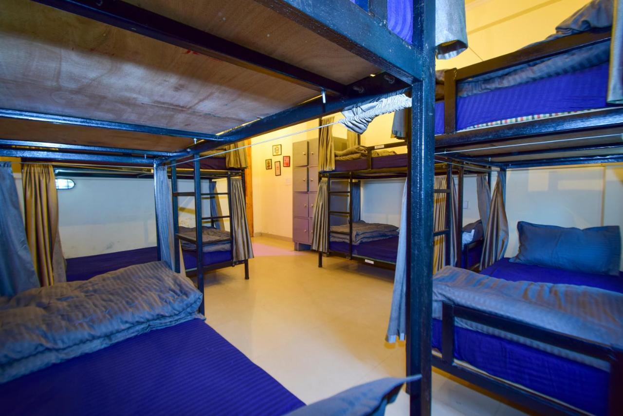 קאסול Perkup Hostel מראה חיצוני תמונה