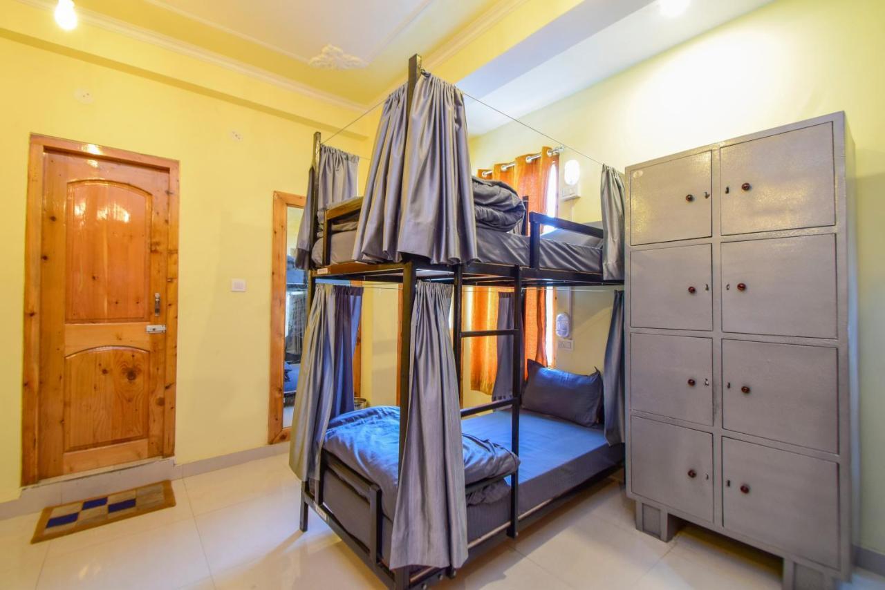 קאסול Perkup Hostel מראה חיצוני תמונה